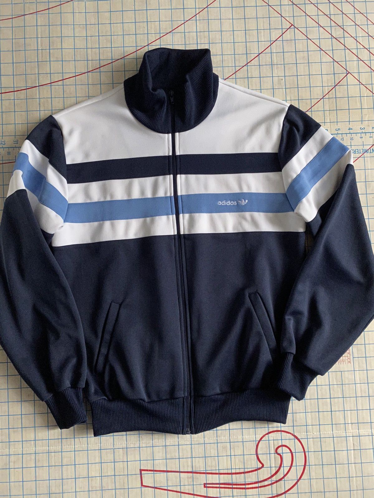 Adidas × Vintage Adidas Vintage 80s Track Jacket Great Condition Size Medium Size US M / EU 48-50 / 2 - 1 Thumbnail