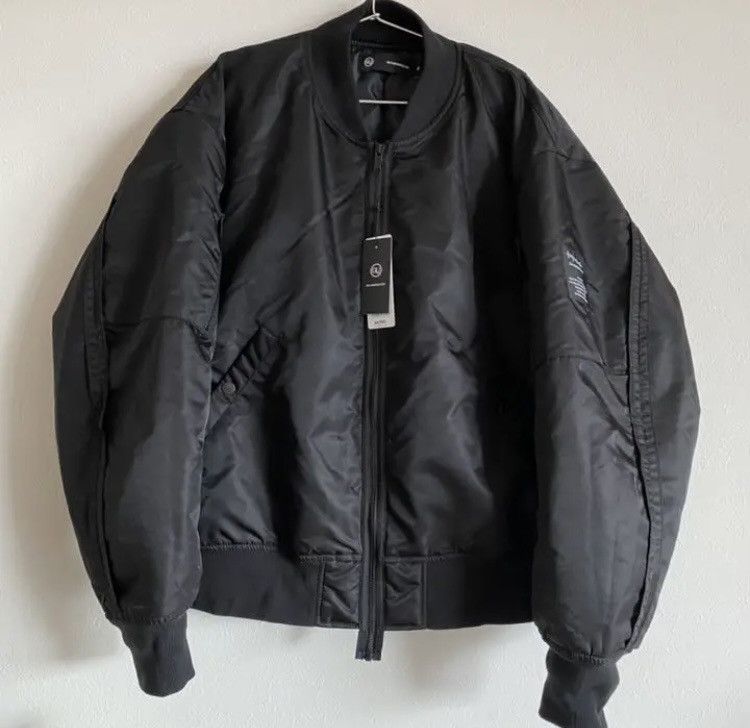 image of Jun Takahashi x Undercover Bomber Jacket Ma-1 Black For Gu, Men's (Size XL)