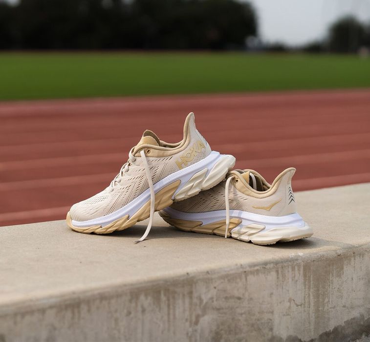 Hoka one cheap one beige