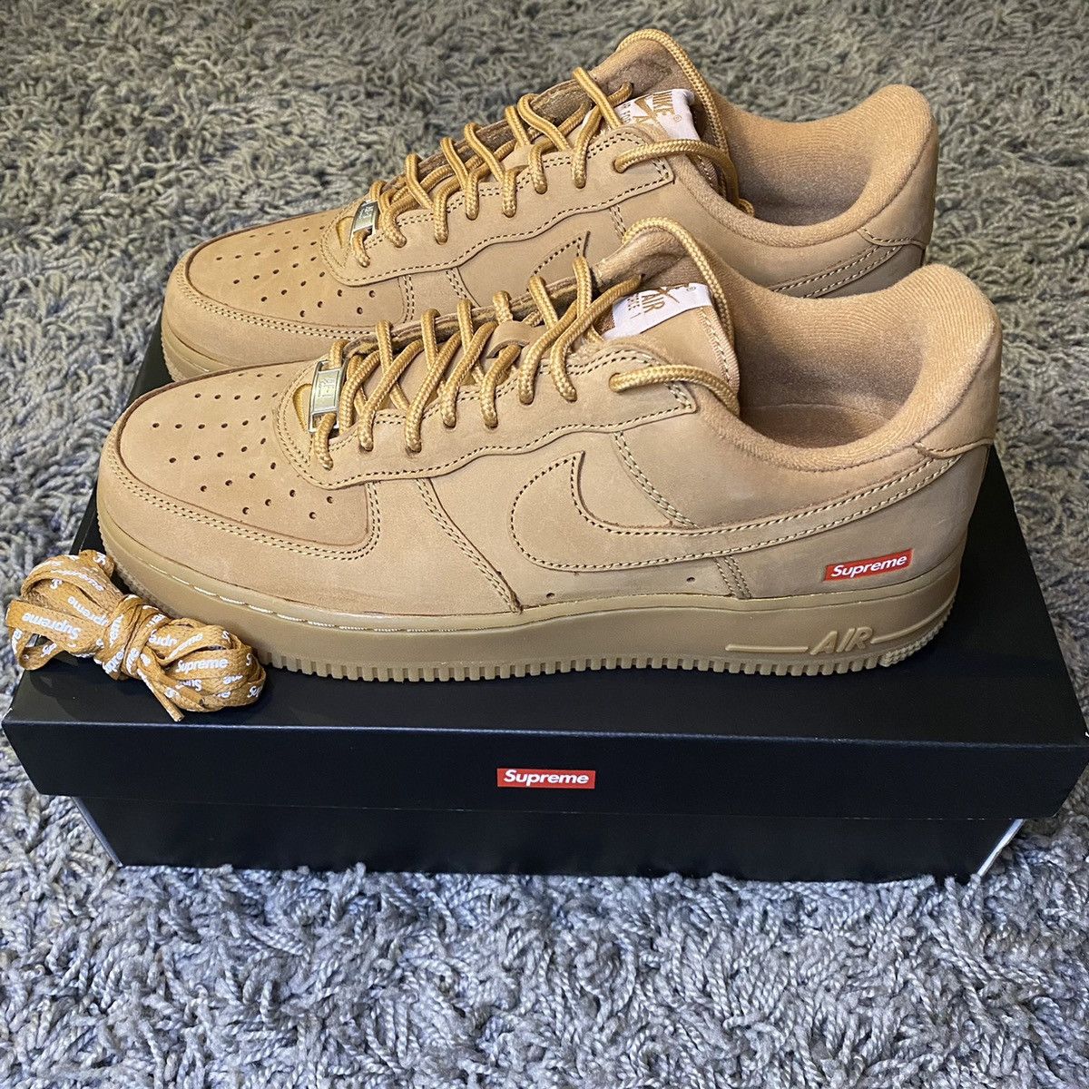 Supreme Supreme Nike Air Force 1 Low Flax Size 9 DN1555-200 | Grailed