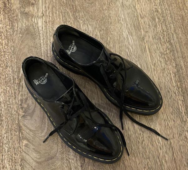 Doc martens dupree on sale patent