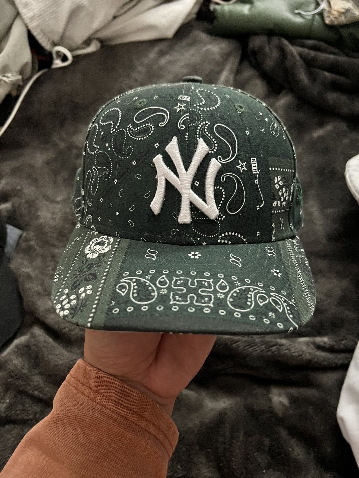 Kith Kith Deconstructed Bandana Yankee Fitted | Grailed