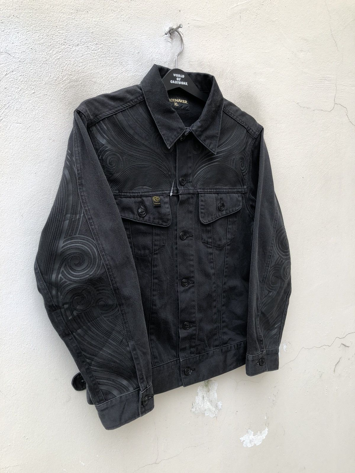 The Viridi-anne 90s Peacemaker Japan Ethnic Tribe Faded Black Trucker Jacket Size US L / EU 52-54 / 3 - 10 Thumbnail