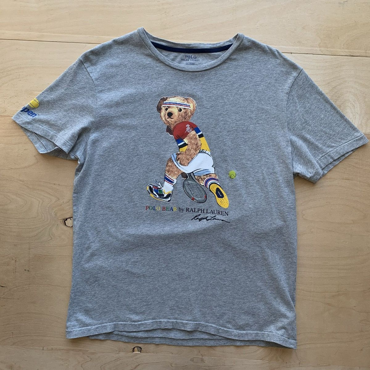 Polo Bear テニス Tシャツ グレー VTG 90s Polo Ralph Lauren Tennis Polo Bear Graphic Shirt