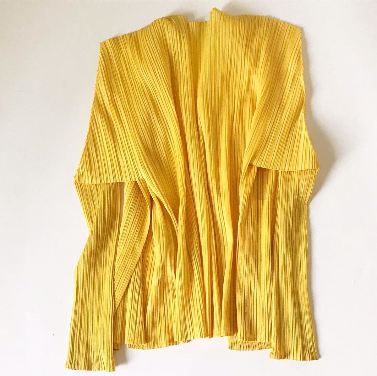 Issey Miyake *FINAL DROP* issey miyake pleats please yellow cardigan Size US S / EU 44-46 / 1 - 5 Thumbnail