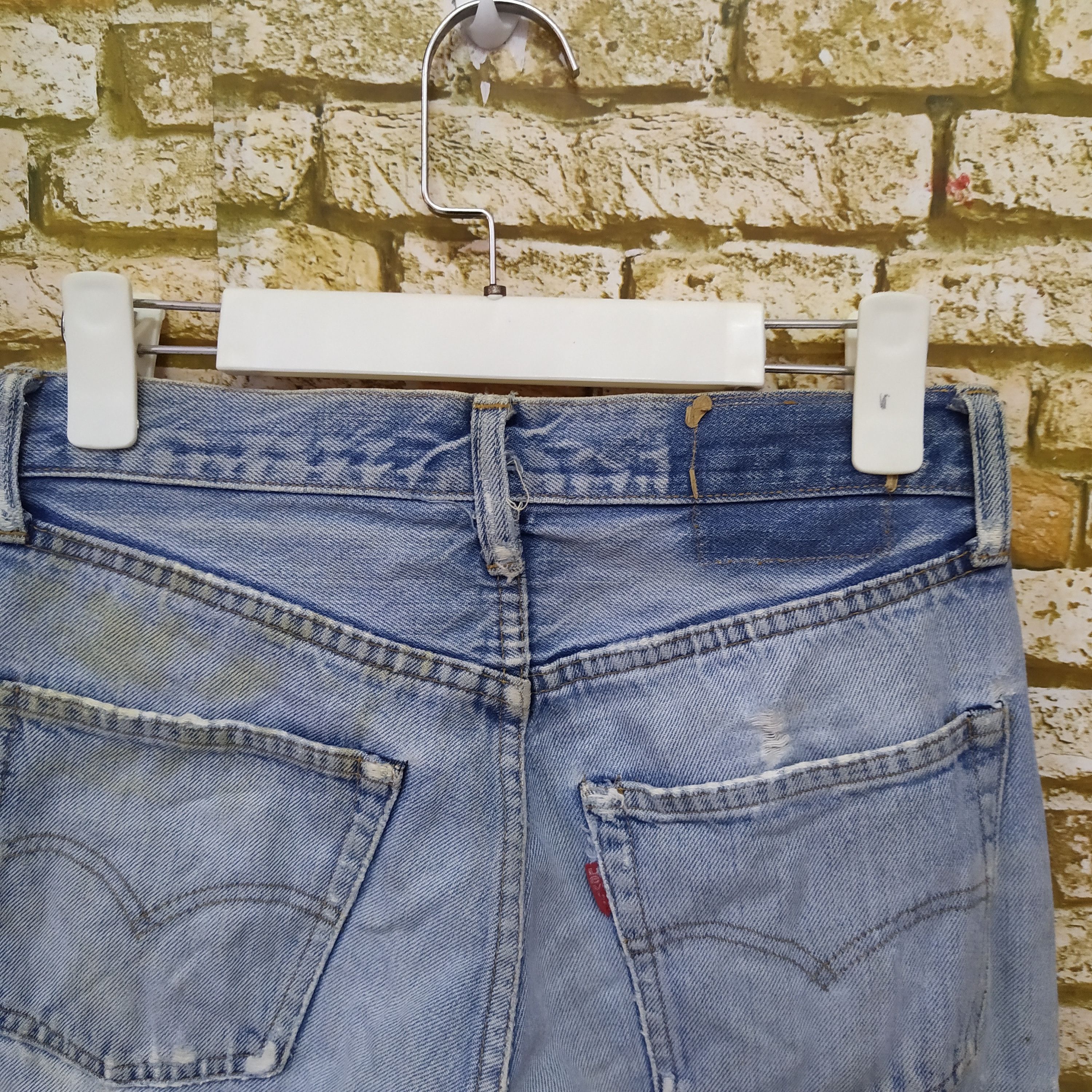 Levi's × Vintage 80s LEVIS 501 SELVEDGE USA DENIM #6 COBAIN (D406) Size US 27 - 9 Thumbnail