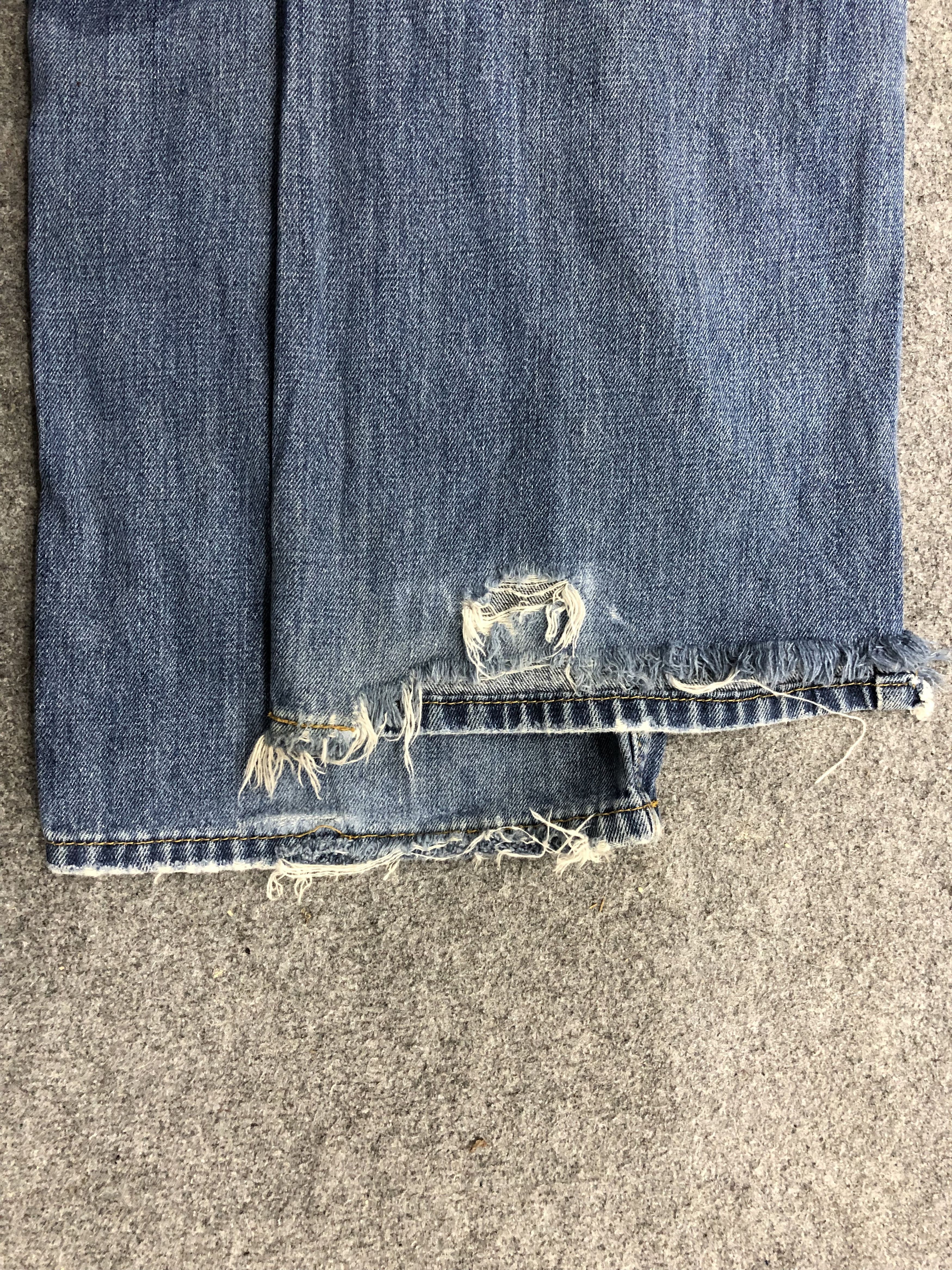 Levi's Vintage Levis 557 Sun Faded Denim DP1316 Size US 37 - 11 Thumbnail
