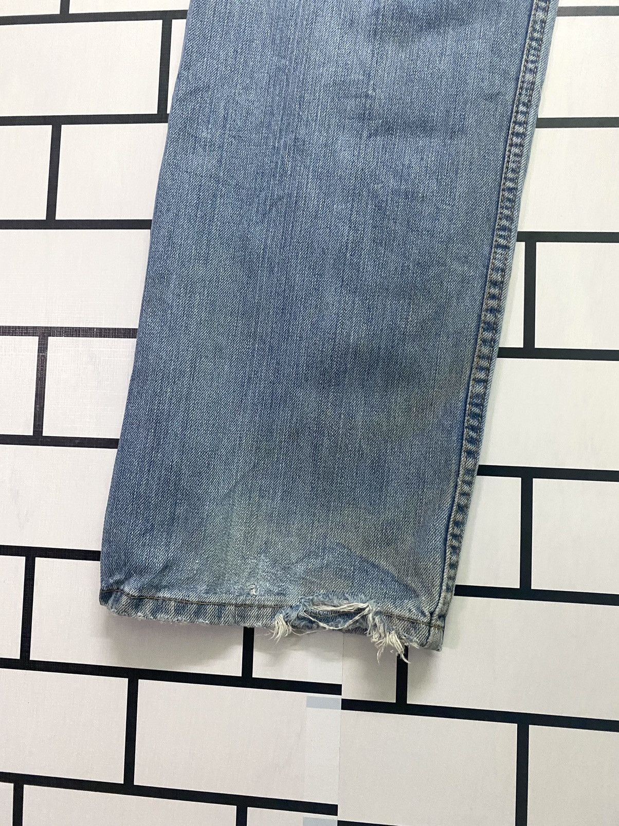 Levi's × Vintage Vintage LEVIS 569 Distressed Denim -L52 Size US 33 - 15 Thumbnail