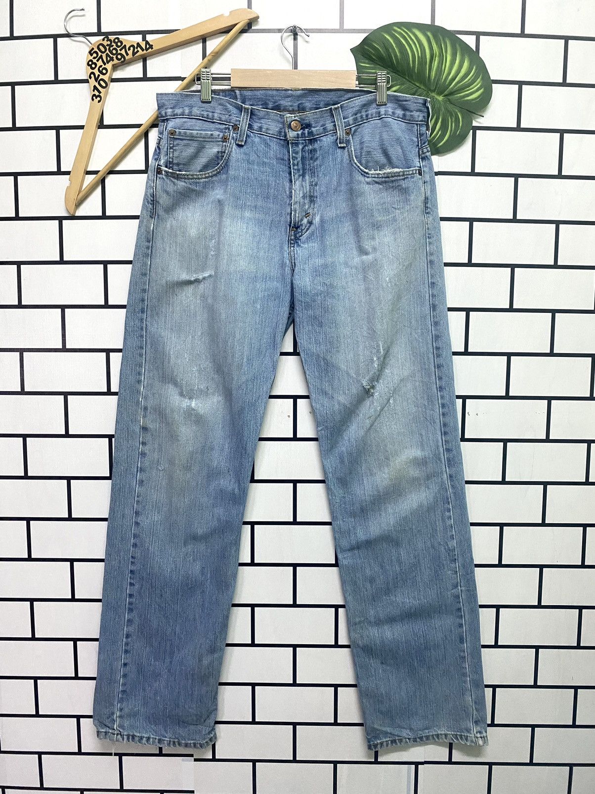 Levi's × Vintage Vintage LEVIS 569 Distressed Denim -L52 Size US 33 - 1 Thumbnail