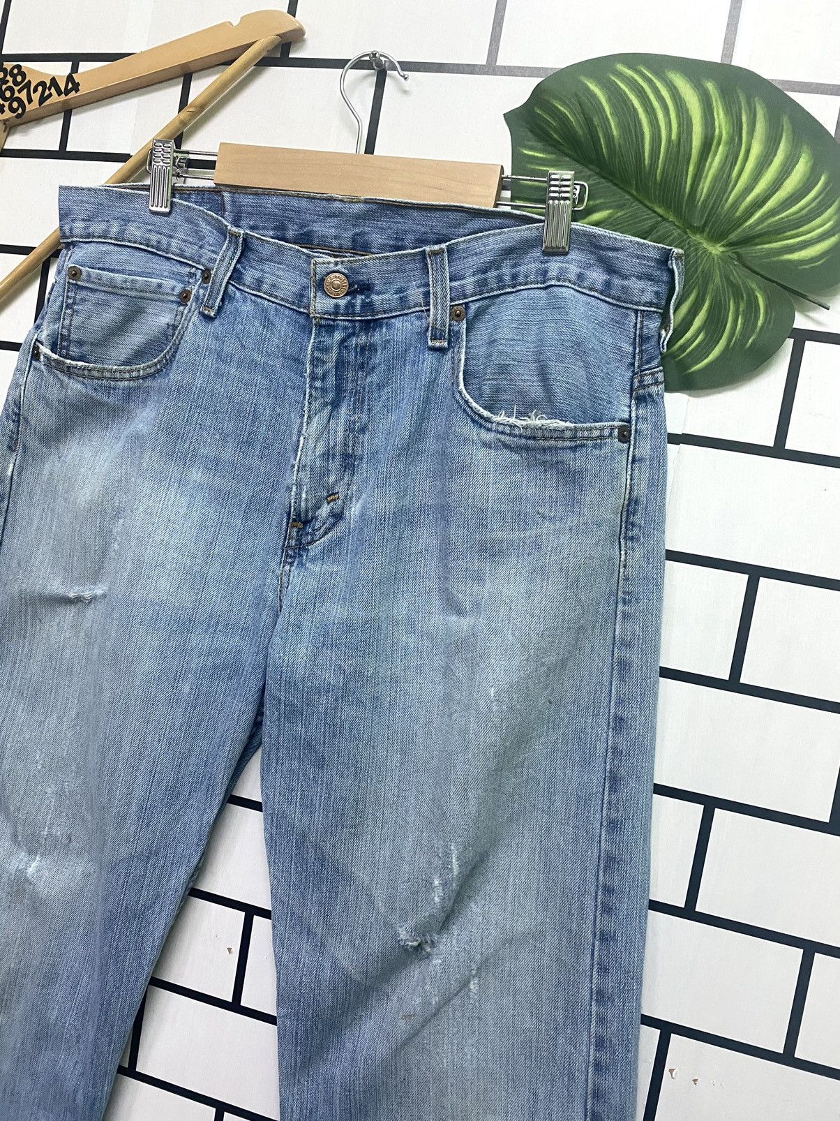 Levi's × Vintage Vintage LEVIS 569 Distressed Denim -L52 Size US 33 - 5 Thumbnail