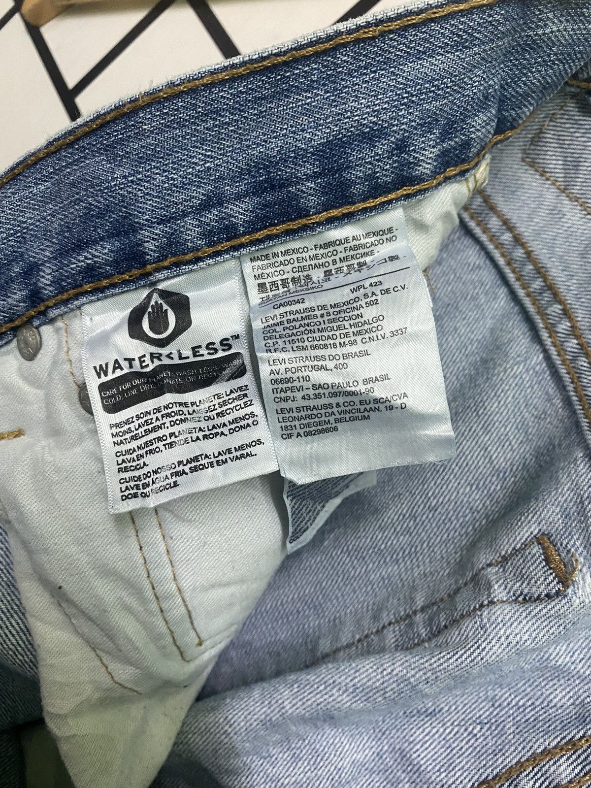 Levi's × Vintage Vintage LEVIS 569 Distressed Denim -L52 Size US 33 - 17 Thumbnail