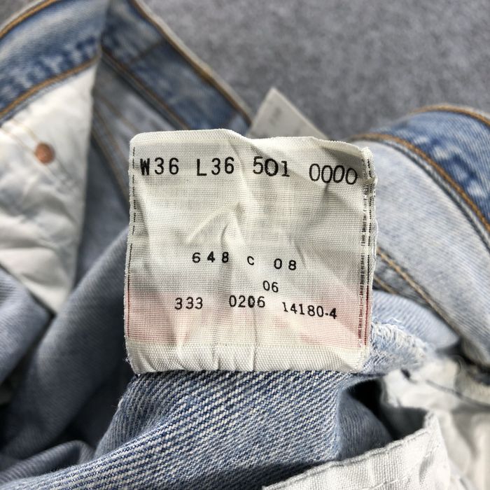 Vintage Vintage Light Wash Levis 501 Jeans-JM2052 | Grailed