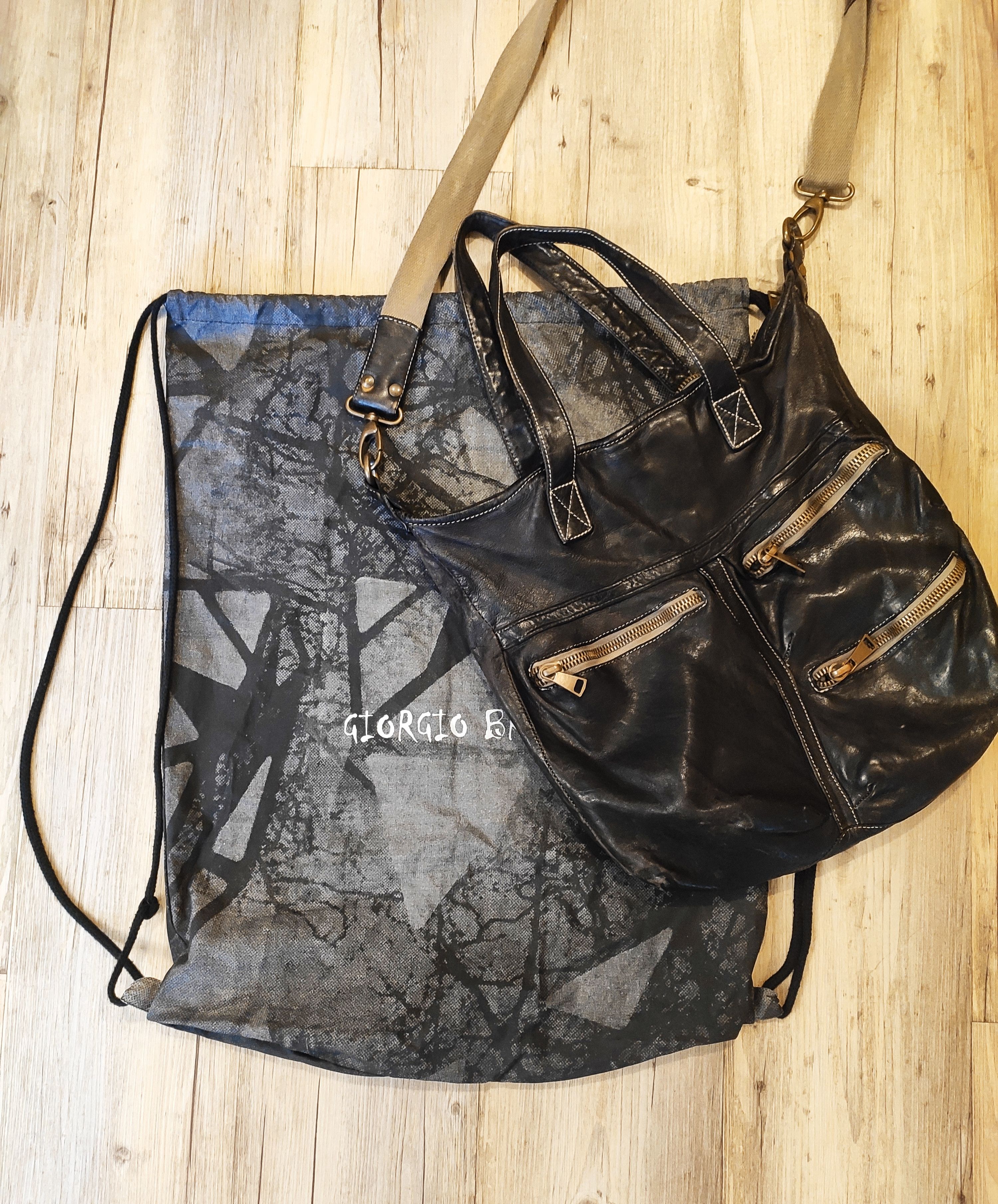 Giorgio Brato Big washed leather crossbody bag.Like Rick Owens or GUIDI Size ONE SIZE - 5 Thumbnail