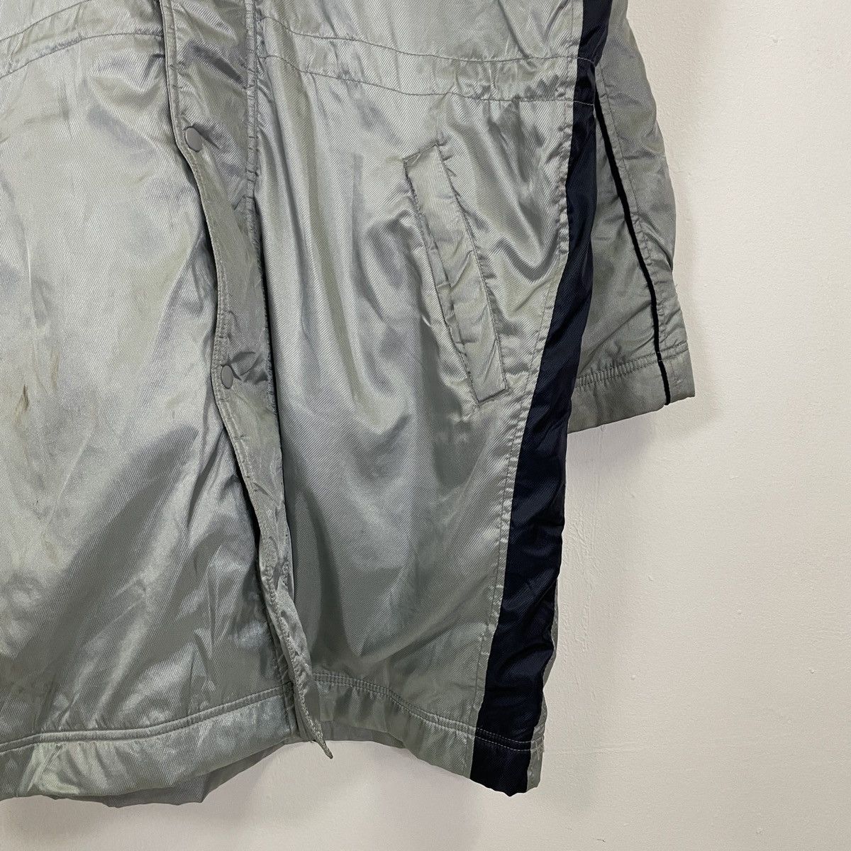 Nike Vintage Nike Big Logo Hoodies Long Jacket Size US XXL / EU 58 / 5 - 10 Thumbnail