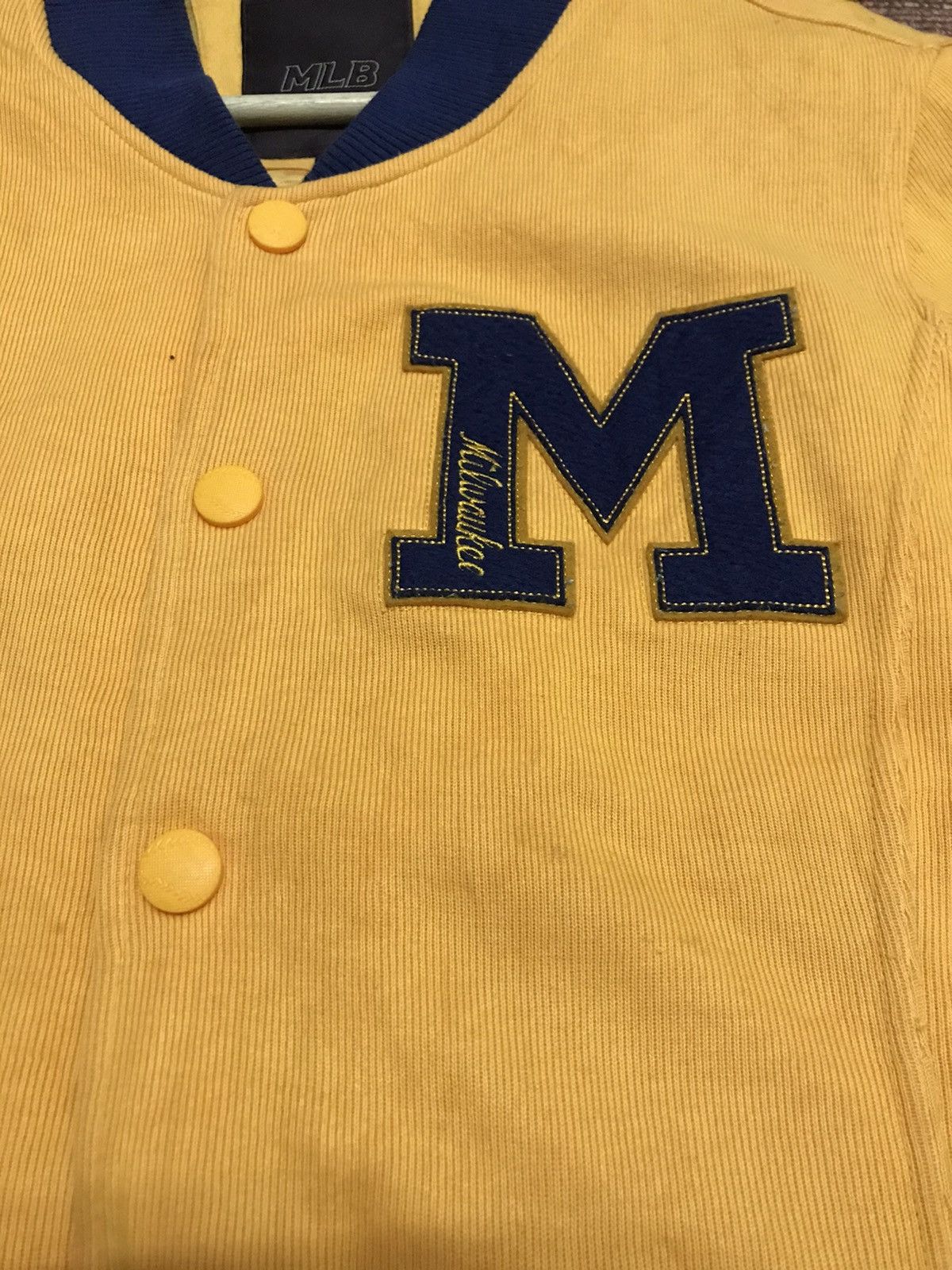 MLB VINTAGE ORANGE MILWAUKEE BUCKS VARSITY JACKET Size US L / EU 52-54 / 3 - 3 Thumbnail