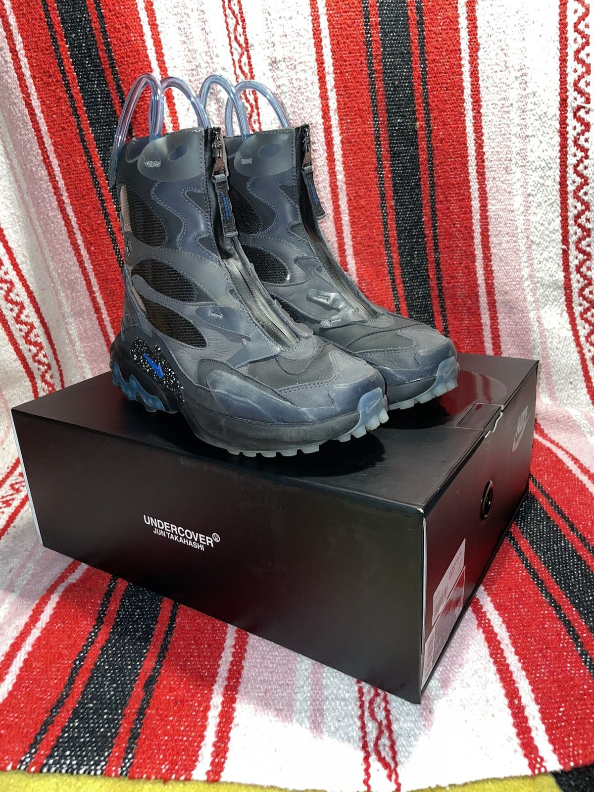 nike react undercover black