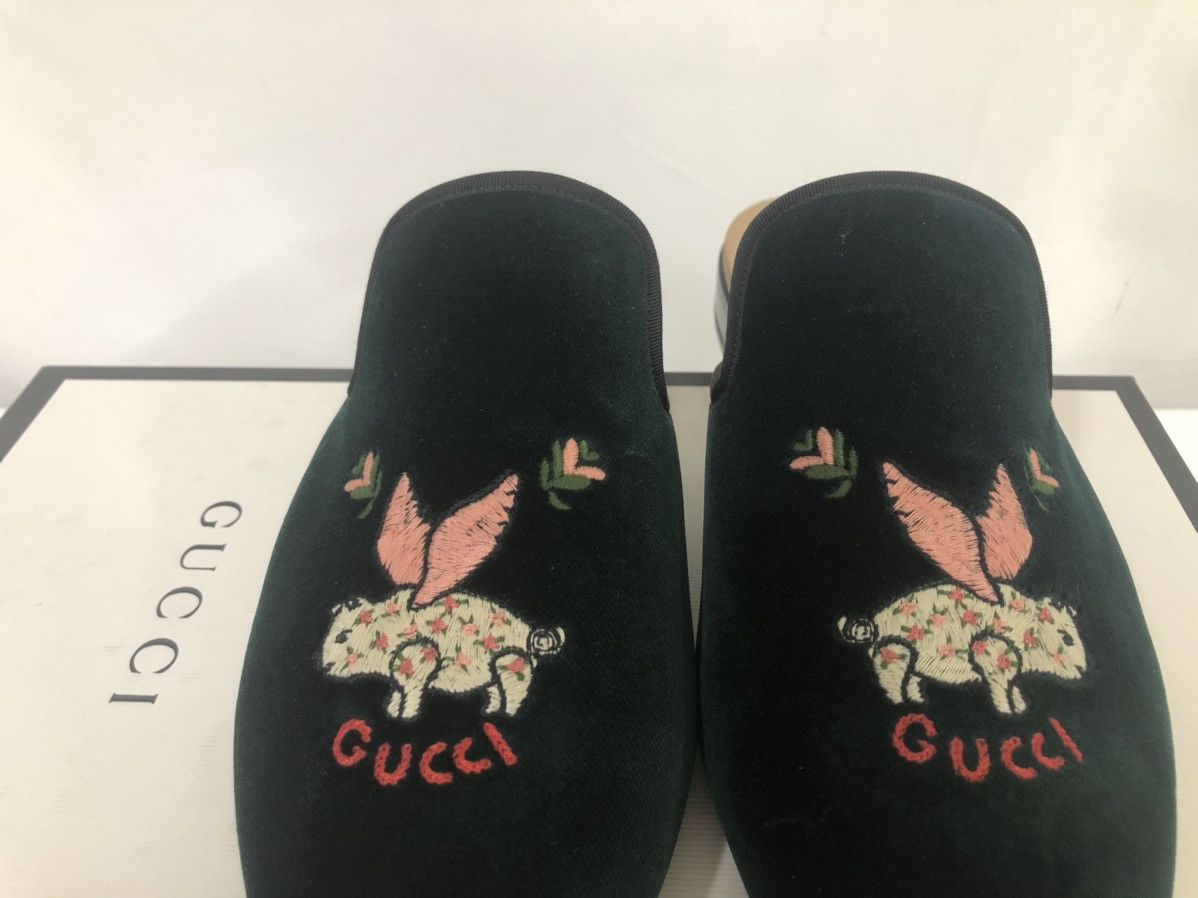 Gucci New In Box Gucci Flying Pig Emerald Green Velvet Mules | Grailed