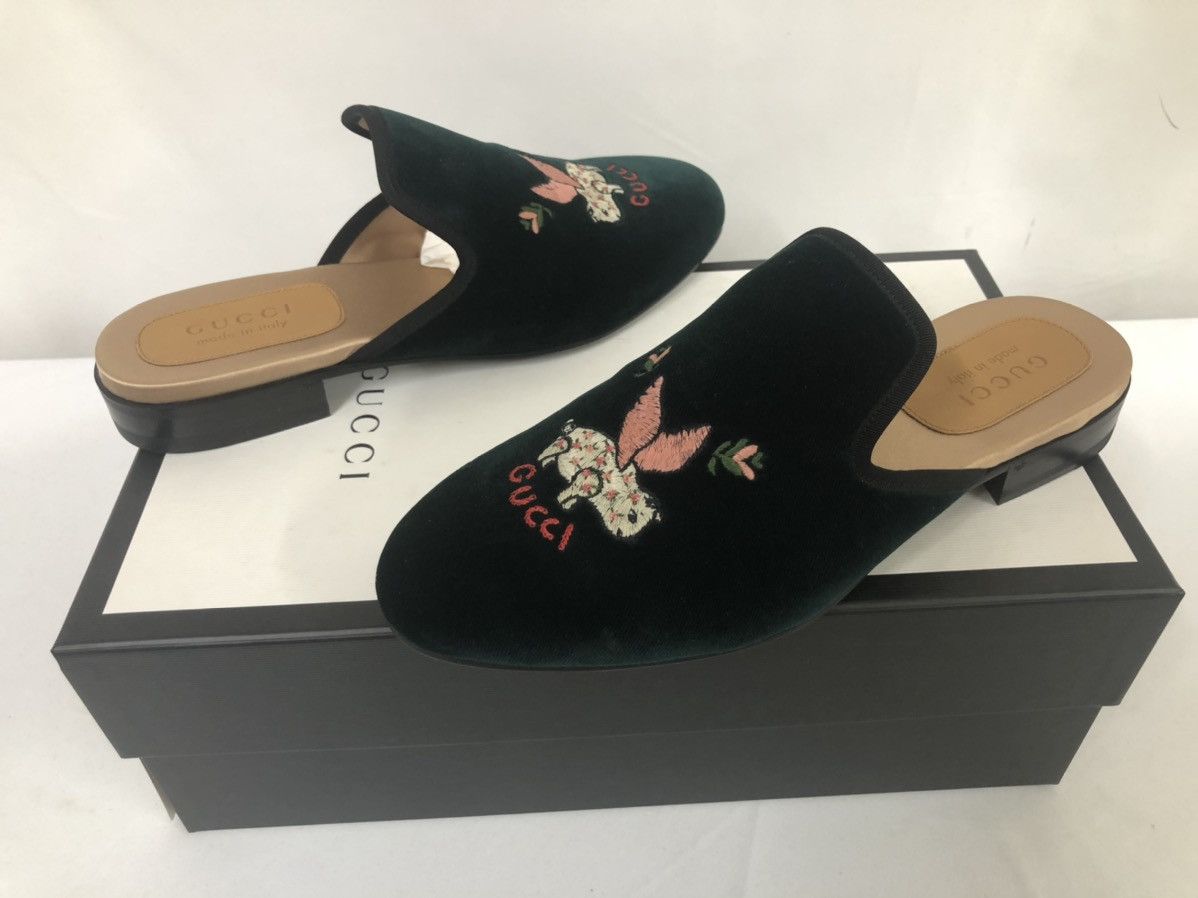 Gucci New In Box Gucci Flying Pig Emerald Green Velvet Mules | Grailed