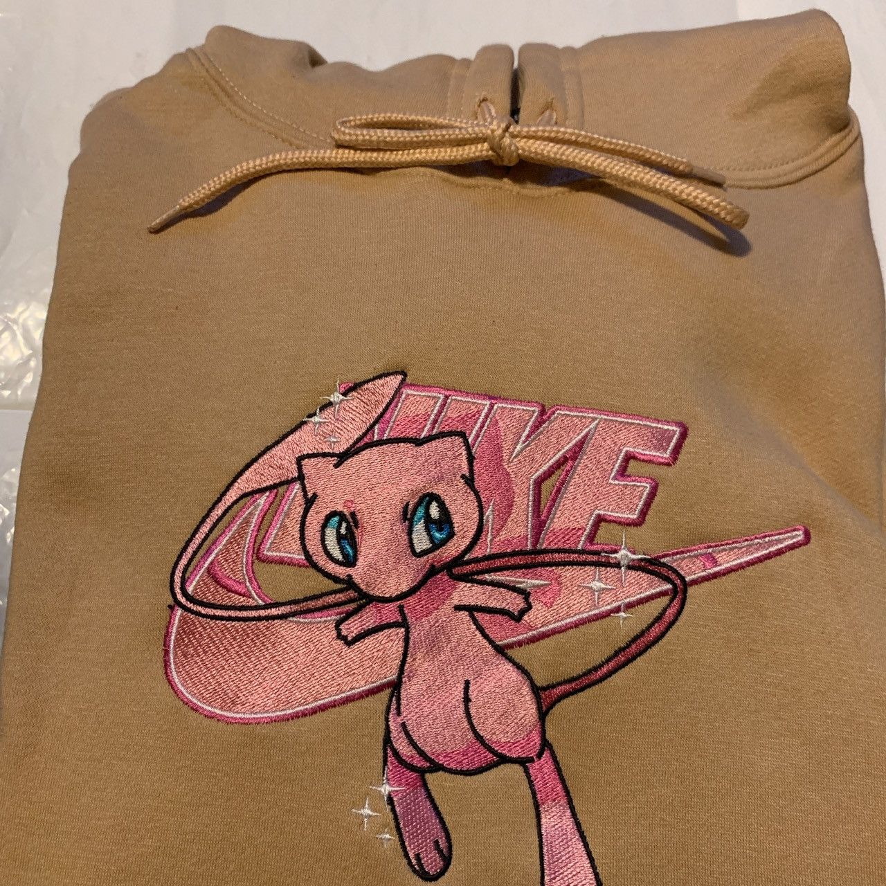 Nike Custom Pokémon Hoodie Size US XL / EU 56 / 4 - 2 Thumbnail