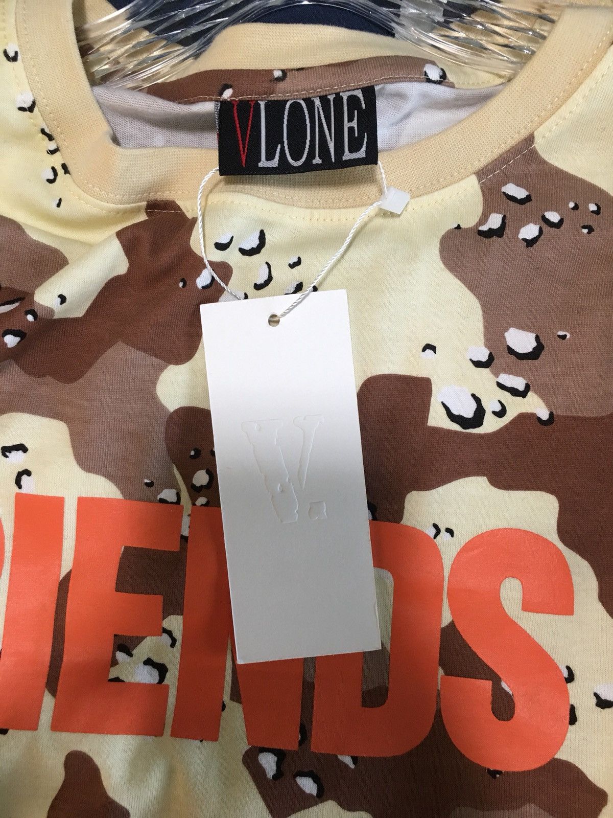 Vlone Vlone Friends Sand Camo Crewneck Size US M / EU 48-50 / 2 - 3 Thumbnail