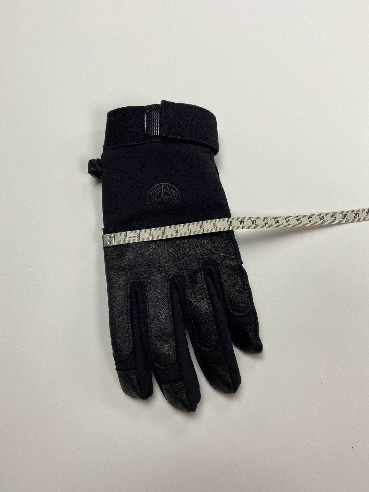 小物 STONE  SOFT SHELL-R GLOVES Y2K STONE ISLAND SOFT SHELL-R GLOVES Y2K