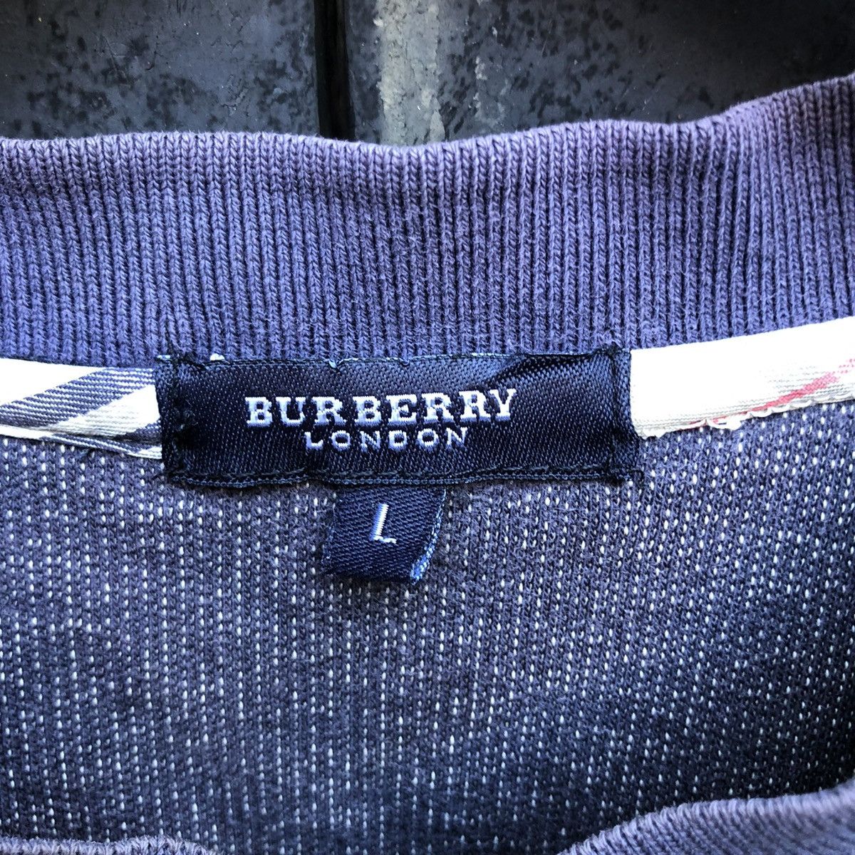 Burberry × Burberry Prorsum Burberry V Neck Tee Size US S / EU 44-46 / 1 - 2 Thumbnail