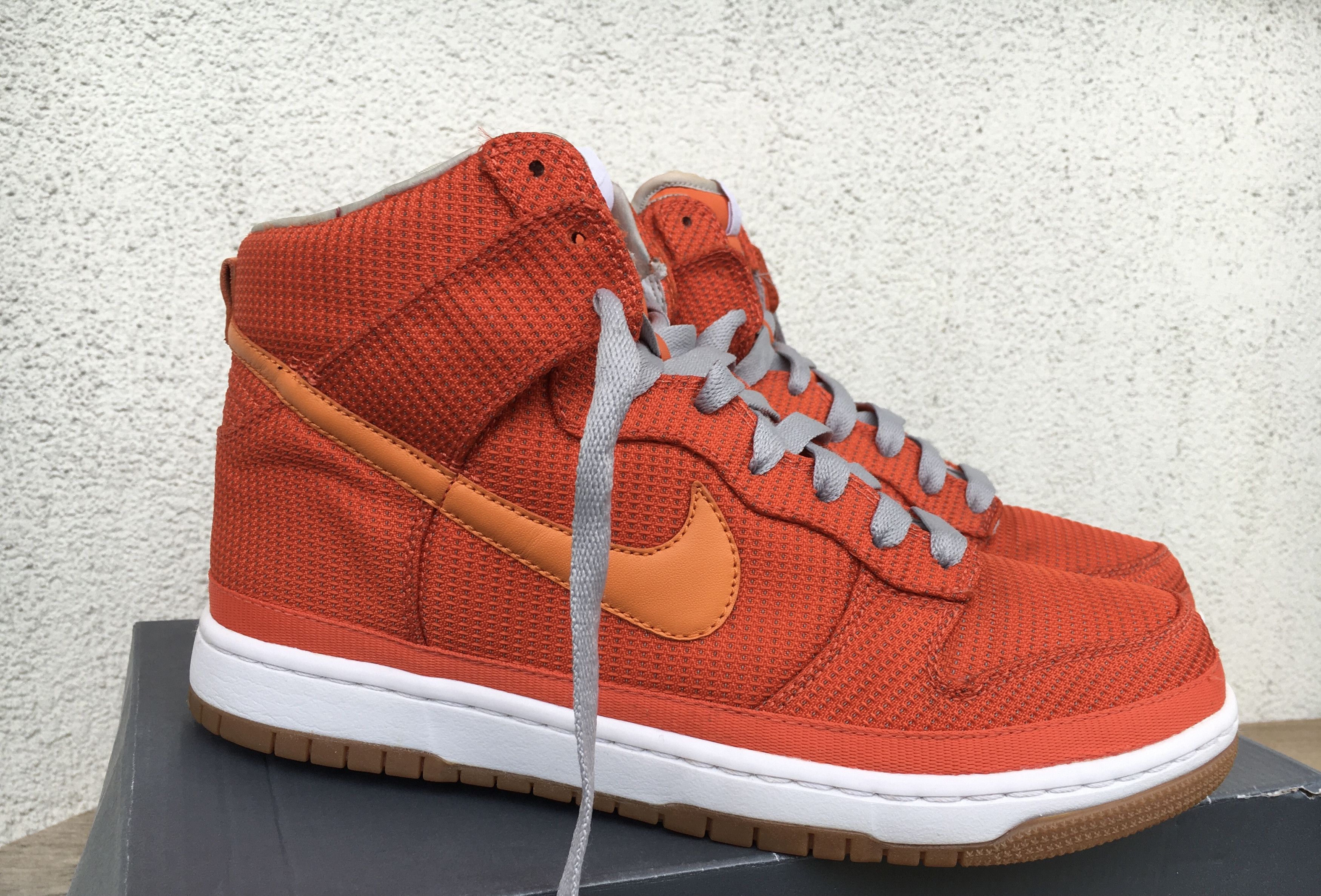 Nike Nike Dunk High Supreme ‘Orange Blaze’ 324759-881 Size US 9.5 / EU 42-43 - 2 Thumbnail