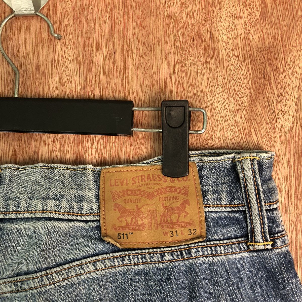 Levi's Levis streetwear distressed Blue Denim #6358 Size US 31 - 11 Thumbnail