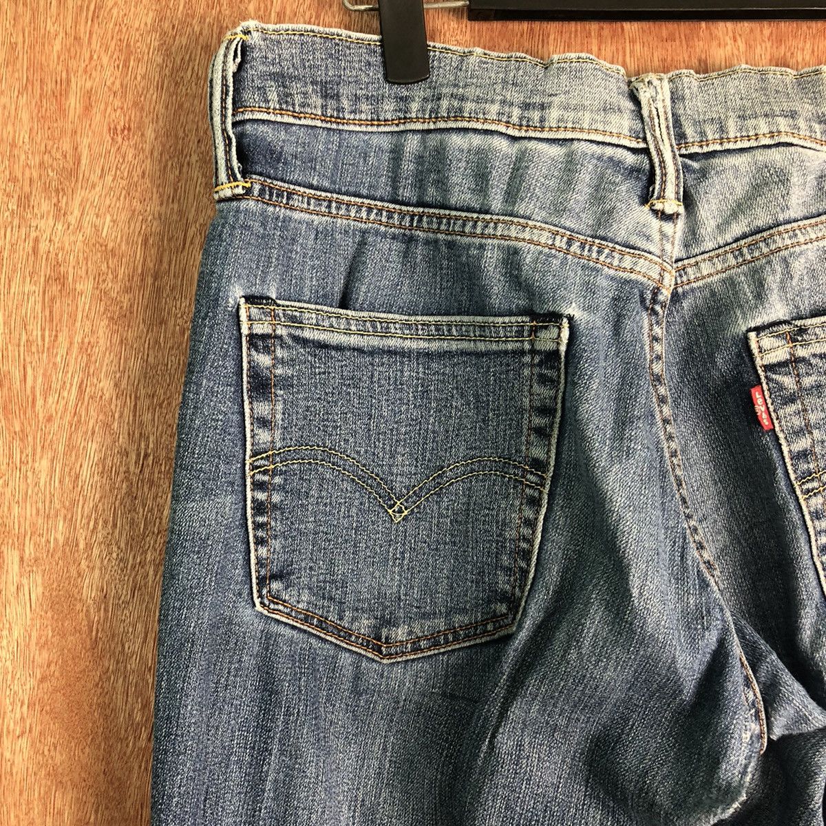 Levi's Levis streetwear distressed Blue Denim #6358 Size US 31 - 9 Thumbnail