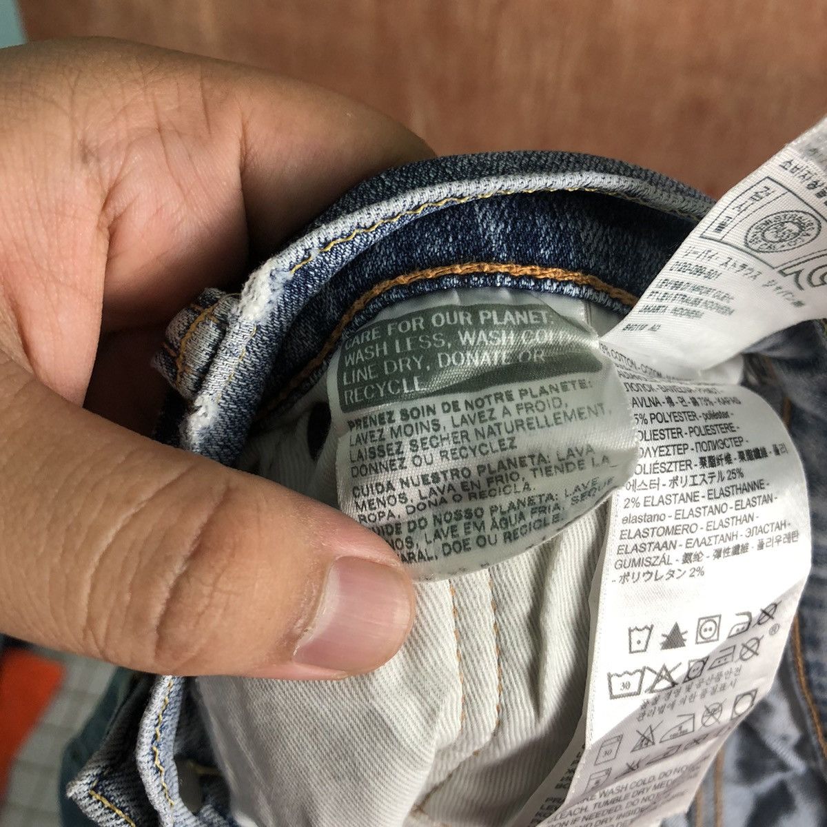 Levi's Levis streetwear distressed Blue Denim #6358 Size US 31 - 14 Thumbnail