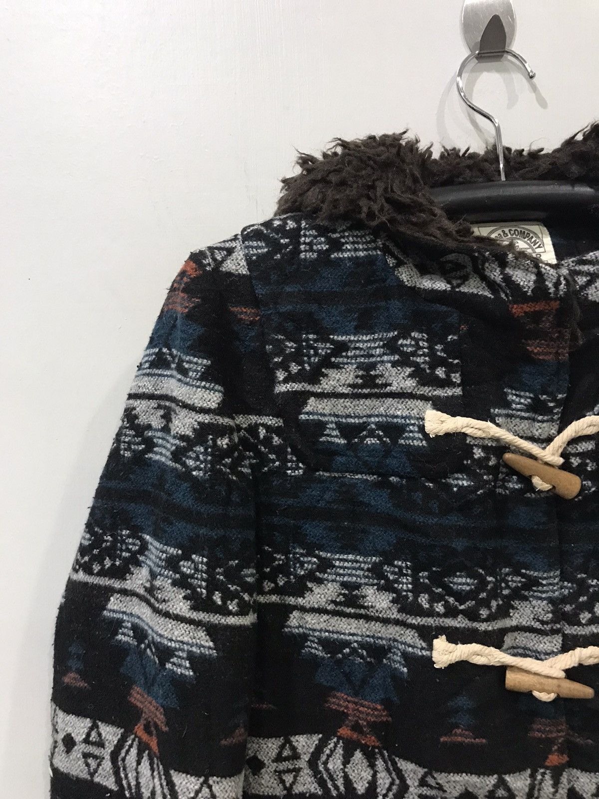 Japanese Brand WOMEN! Navajo Aztec Japan Wool Duffle Hoodie Coat Size US S / EU 44-46 / 1 - 5 Thumbnail