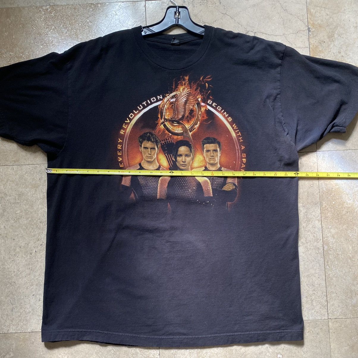 Vintage Anvil Movie TShirt “Every Revolution Begins with a Spark” Size US XXL / EU 58 / 5 - 3 Thumbnail