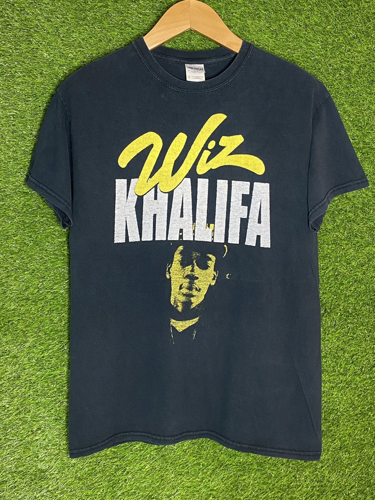 Rap Tees × Vintage 🚨Vintage Wiz Khalifa Rolling Papers 00s Rap Tee T-Shirt Size US M / EU 48-50 / 2 - 1 Thumbnail