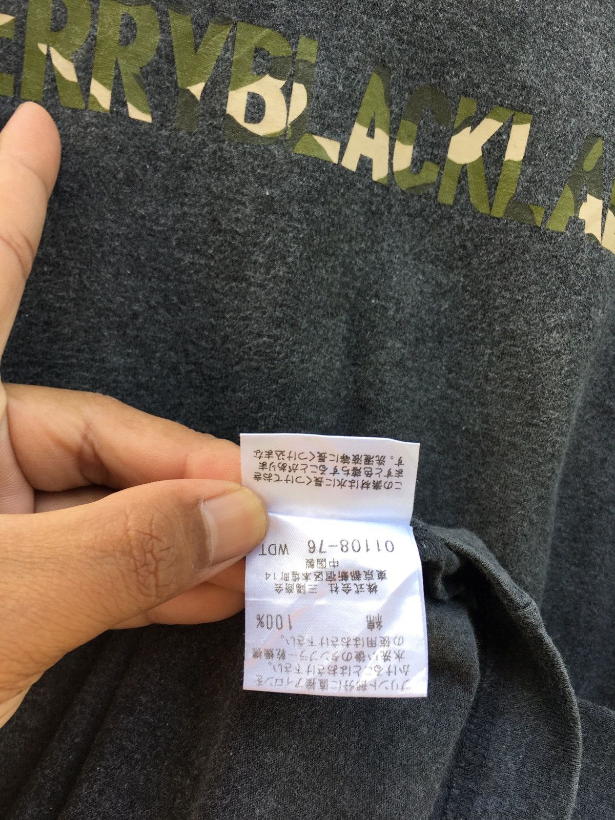 Burberry Vintage Burberry Black Label Spellout Longsleeve Size US M / EU 48-50 / 2 - 11 Thumbnail