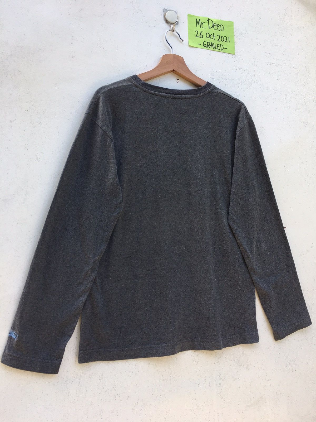 Burberry Vintage Burberry Black Label Spellout Longsleeve Size US M / EU 48-50 / 2 - 14 Thumbnail