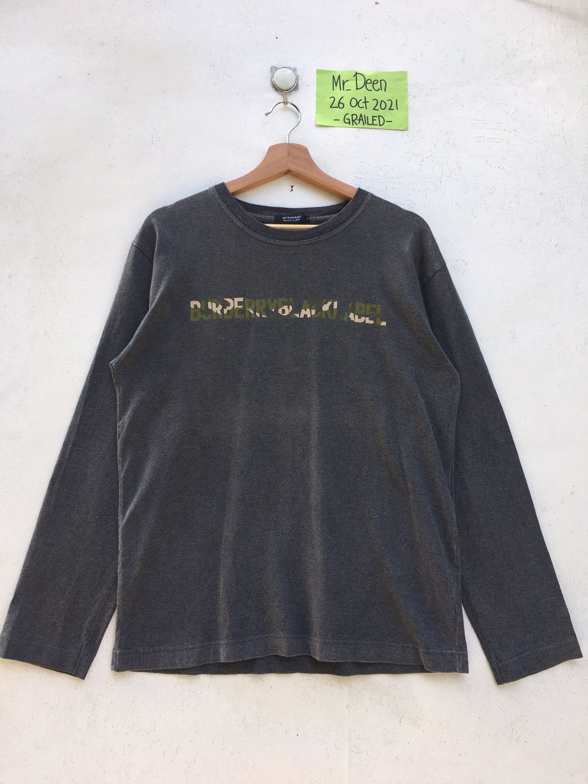 Burberry Vintage Burberry Black Label Spellout Longsleeve Size US M / EU 48-50 / 2 - 3 Thumbnail
