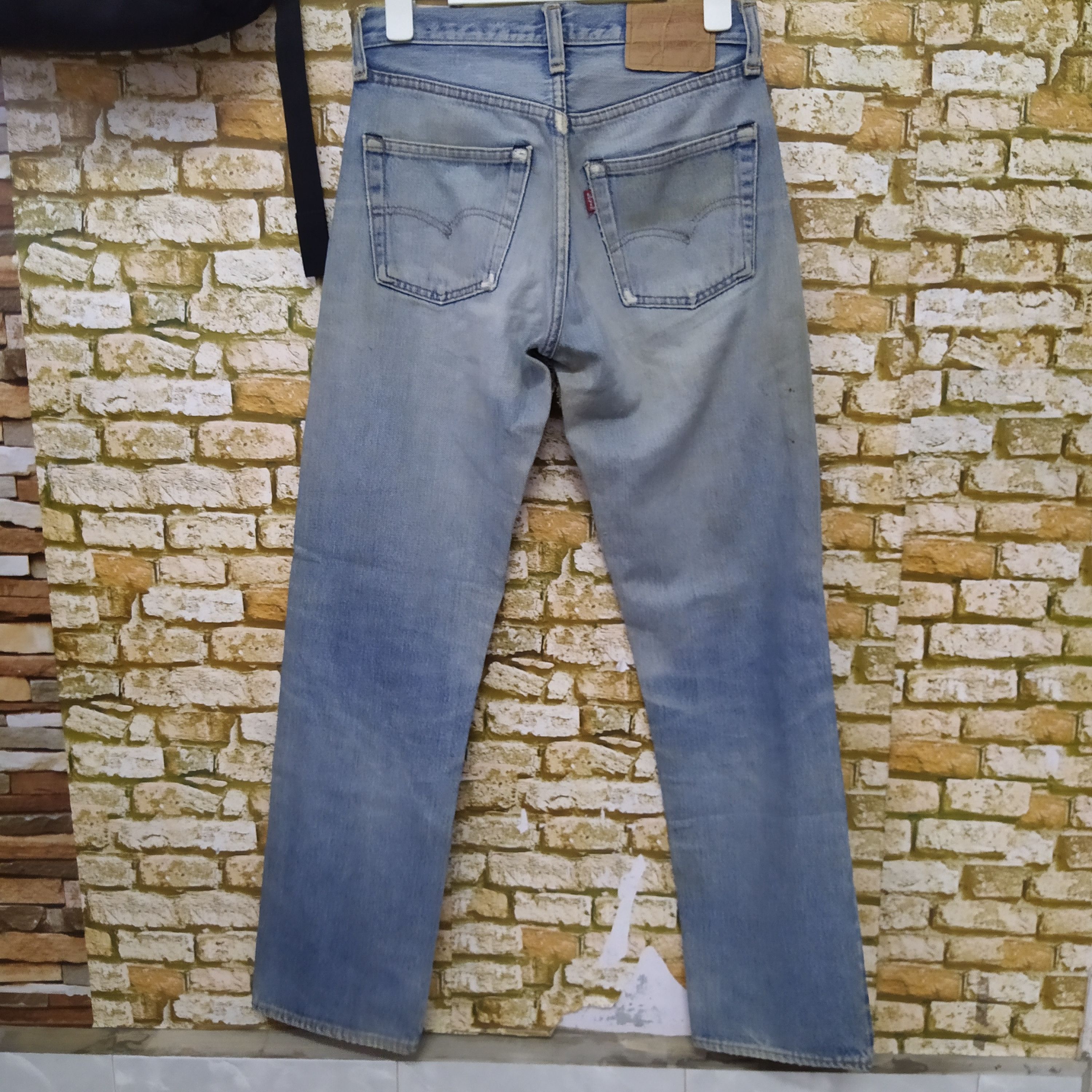 Levi's 80s LEVIS 501 SEVEDGE USA #524 DISTRESSED DENIM (D420) Size US 27 - 6 Thumbnail