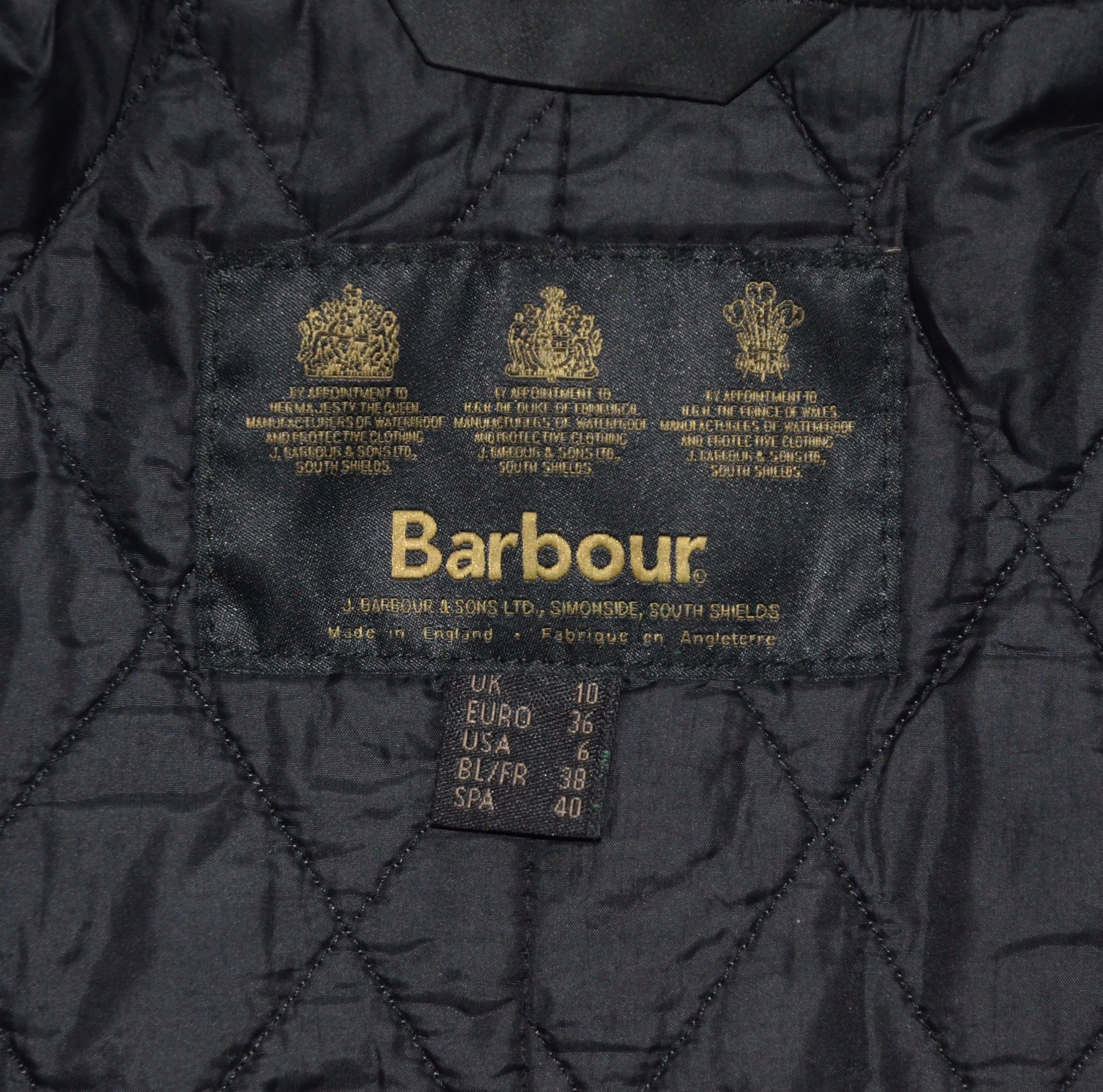 Barbour Barbour L2462 Faye Drawstring Wax Jacket Waterproof England Size S / US 4 / IT 40 - 24 Thumbnail