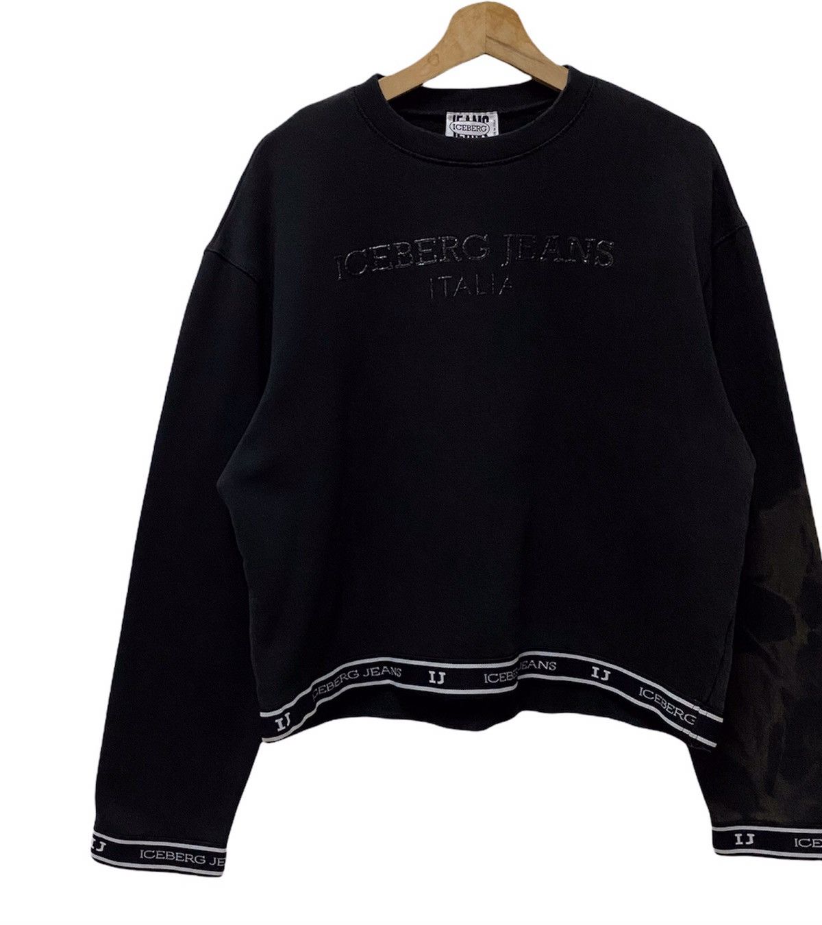 Iceberg RARE ICEBERG SIDE TAPE LOGOMATIC NATURAL DISTRESSED HAND Size US M / EU 48-50 / 2 - 3 Thumbnail
