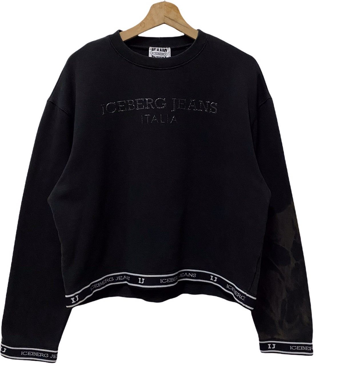 Iceberg RARE ICEBERG SIDE TAPE LOGOMATIC NATURAL DISTRESSED HAND Size US M / EU 48-50 / 2 - 7 Thumbnail
