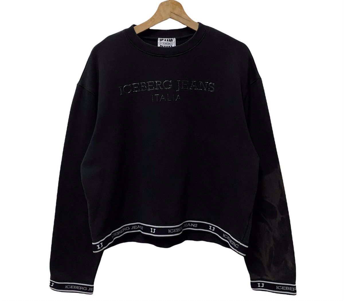 Iceberg RARE ICEBERG SIDE TAPE LOGOMATIC NATURAL DISTRESSED HAND Size US M / EU 48-50 / 2 - 8 Thumbnail