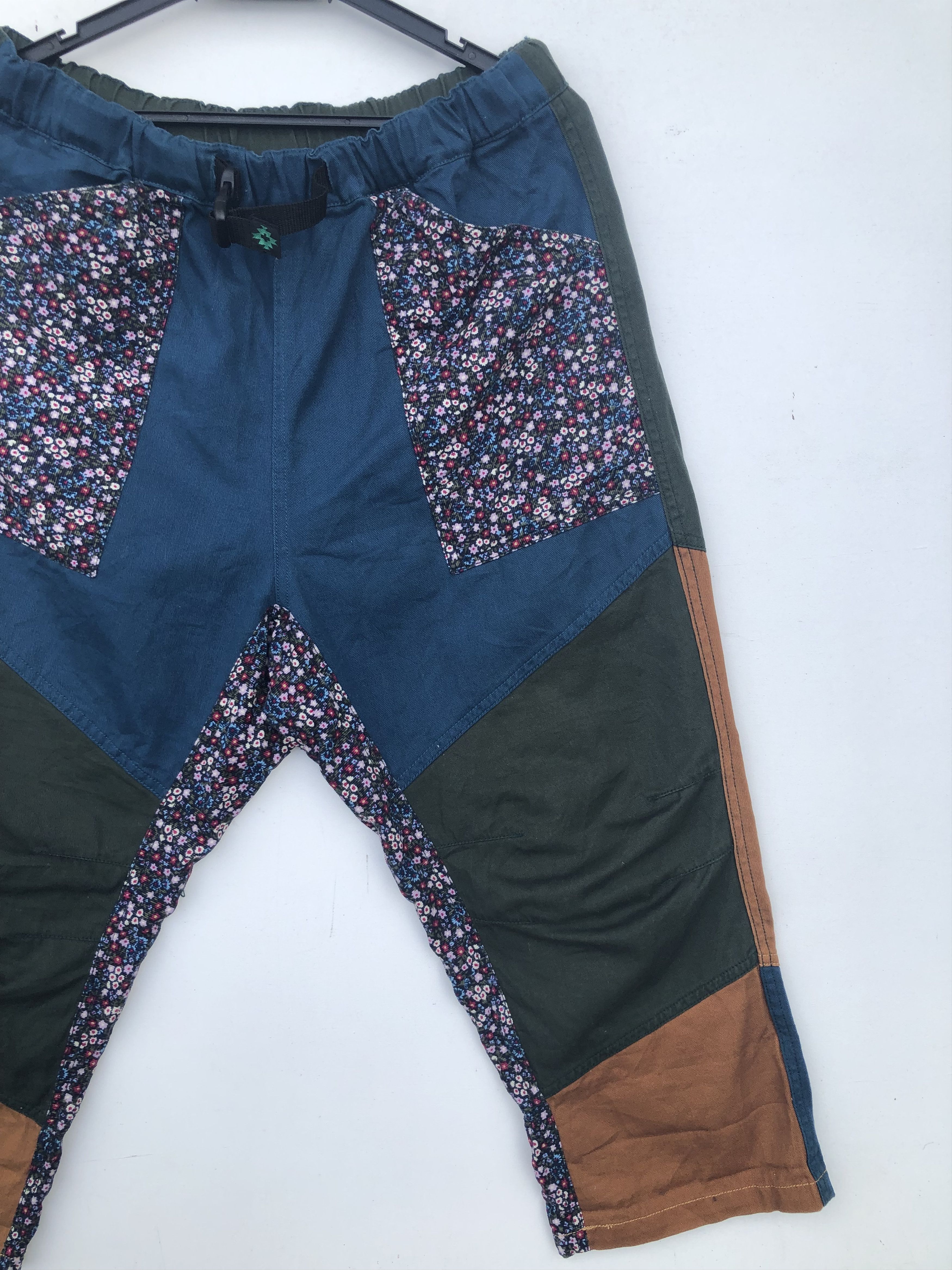 Japanese Brand RARE🔥PATCH WORK CROPPED 3/4 PANTS NICE DESIGN Size US 32 / EU 48 - 3 Thumbnail