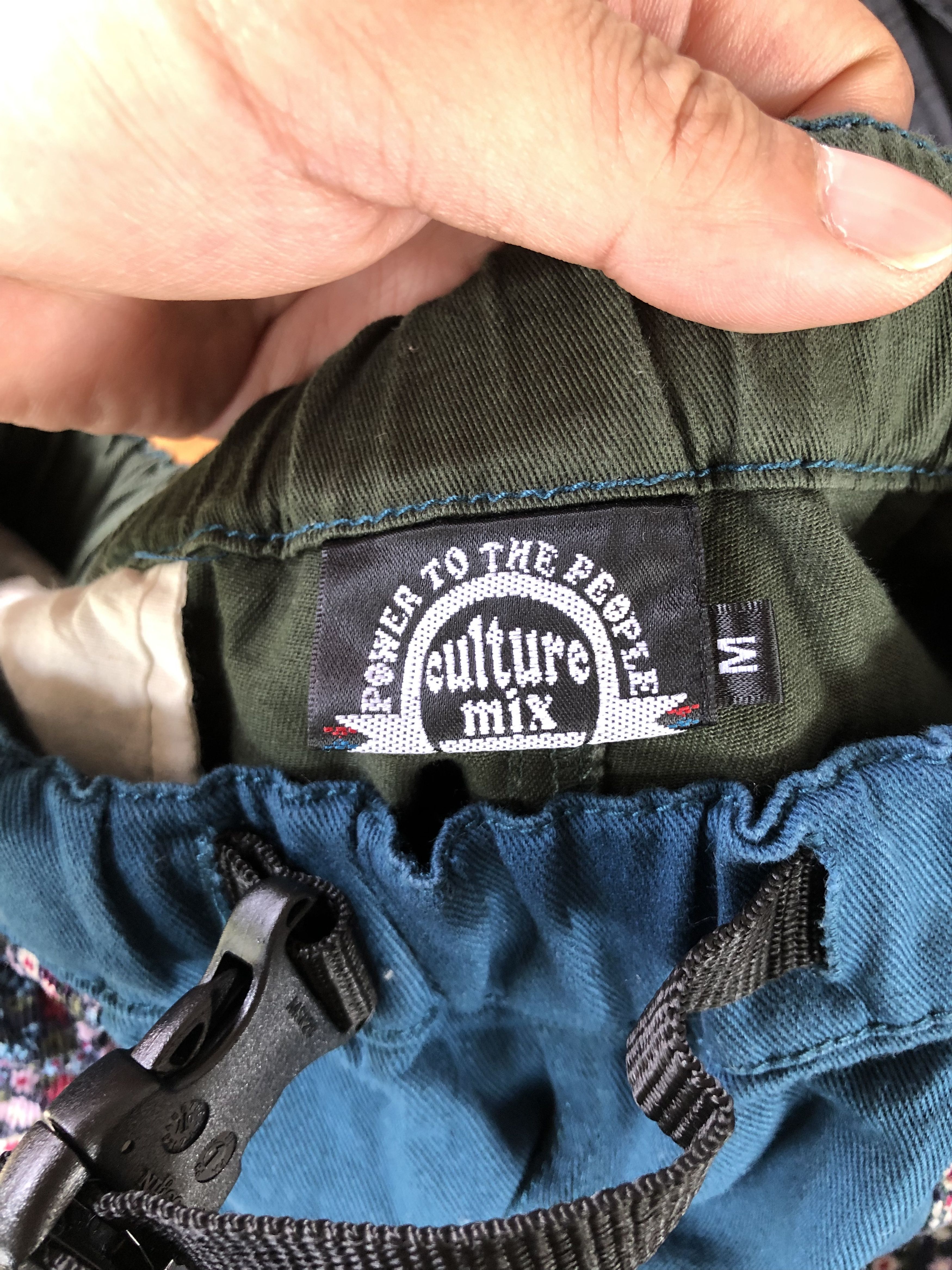 Japanese Brand RARE🔥PATCH WORK CROPPED 3/4 PANTS NICE DESIGN Size US 32 / EU 48 - 10 Thumbnail
