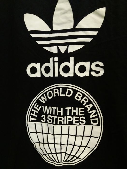 The world brand with the sales 3 stripes