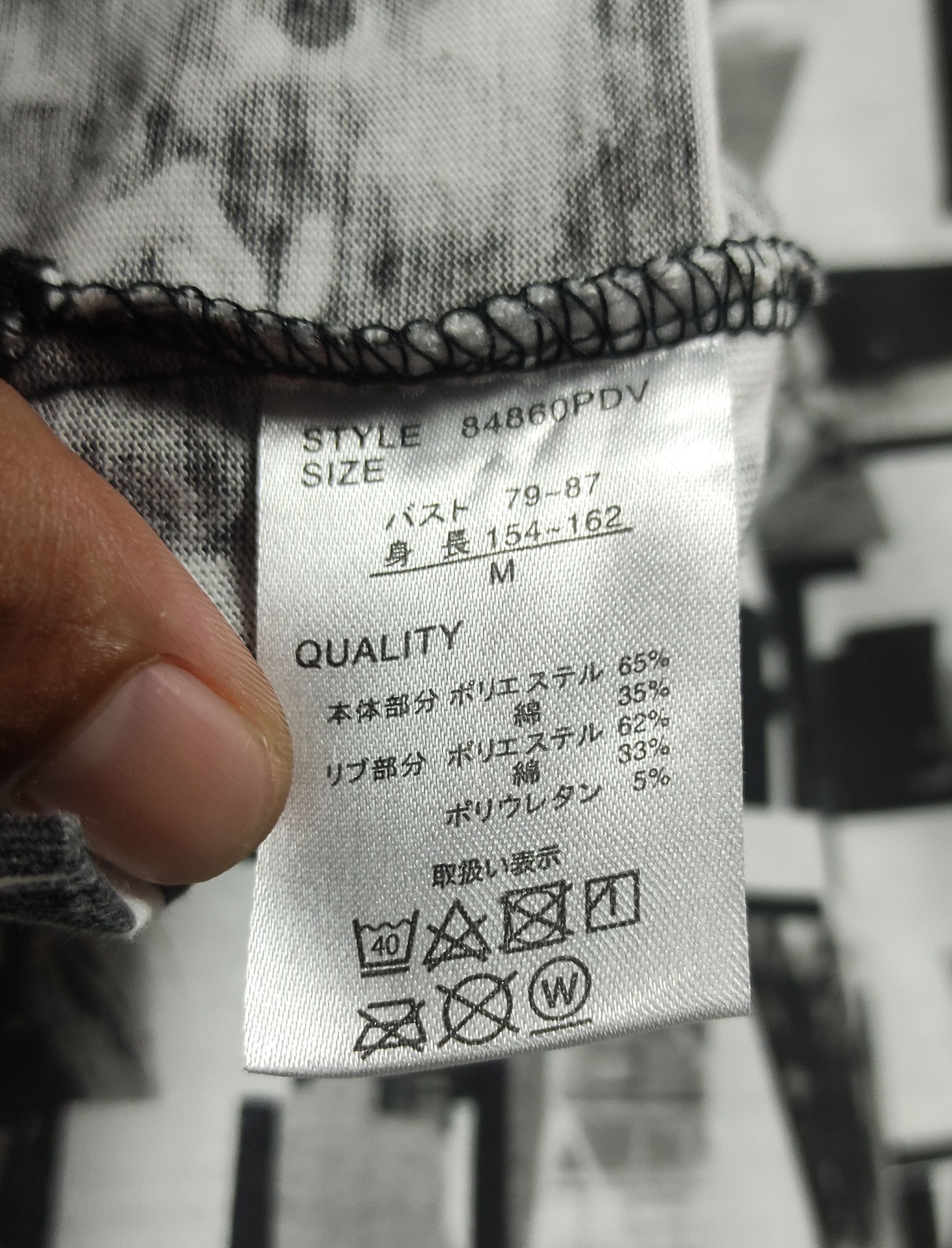 T shirts Black and White Full Print by Avail Mode
