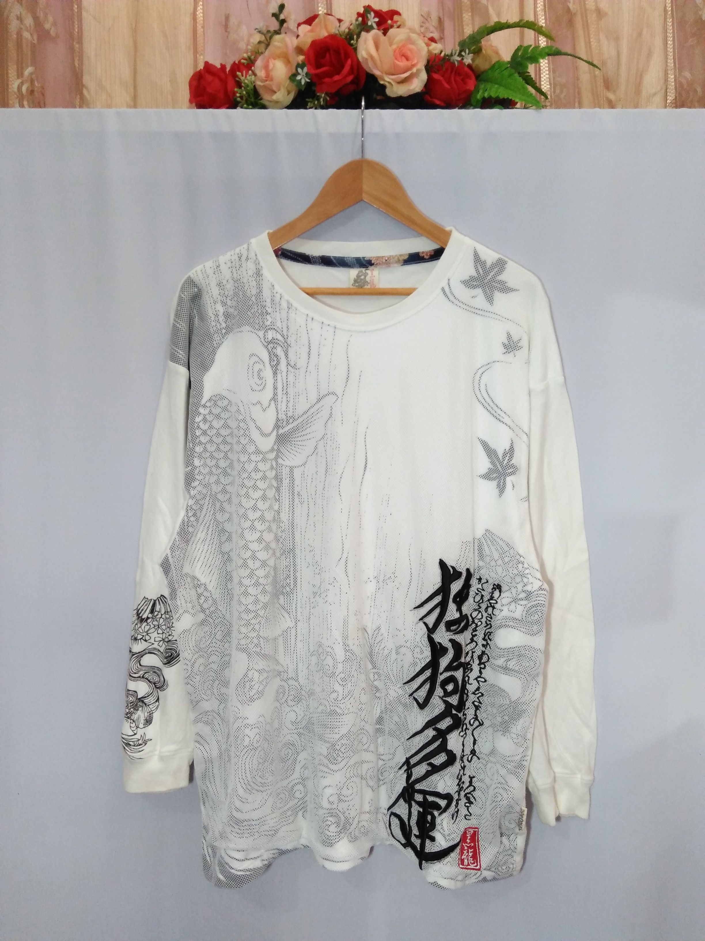 Dogtown Dogtown Koi Fish Net Tshirt Long Size US XXL / EU 58 / 5 - 1 Thumbnail