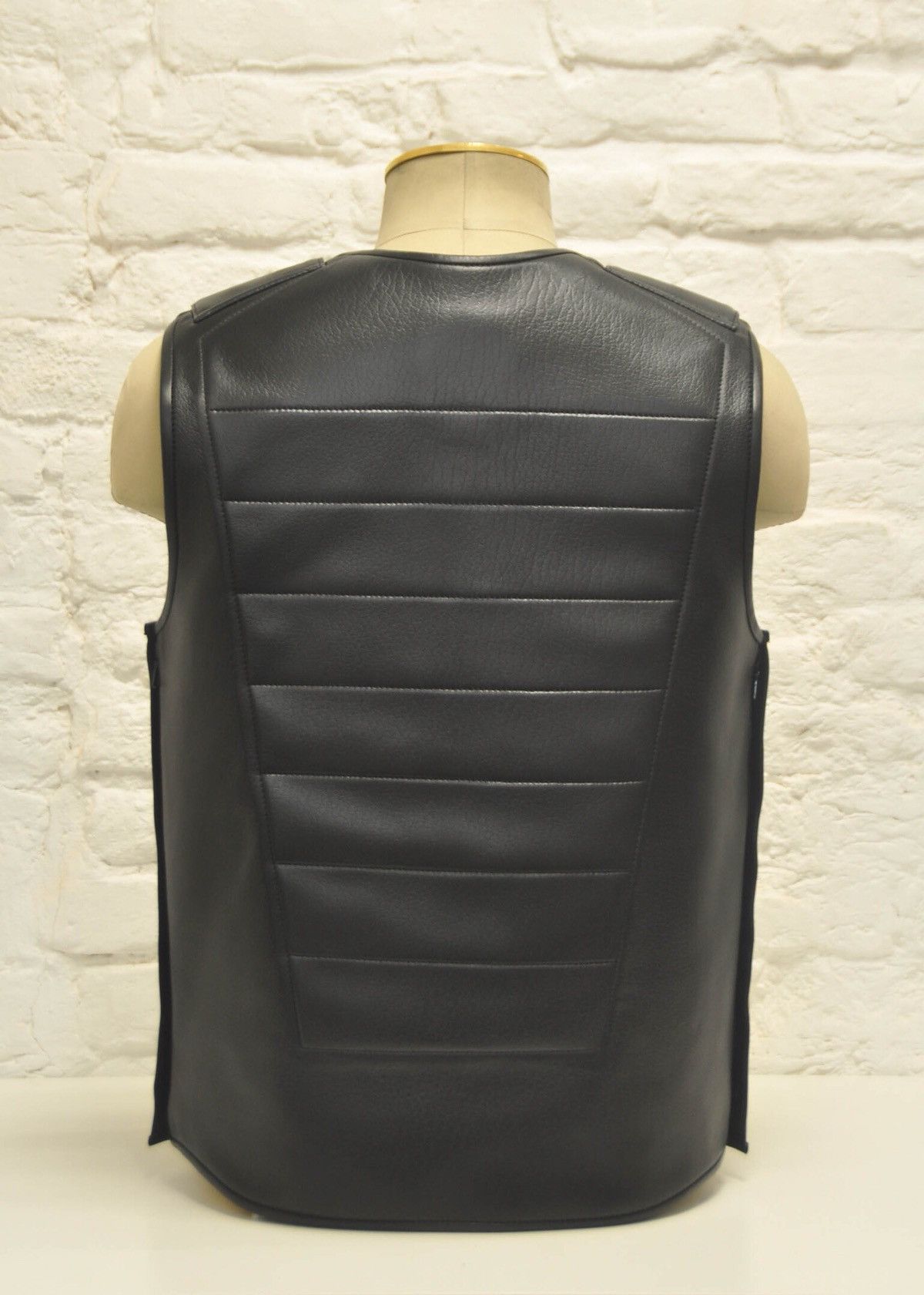 Other Materia leather bulletproof Vest Size US L / EU 52-54 / 3 - 6 Thumbnail