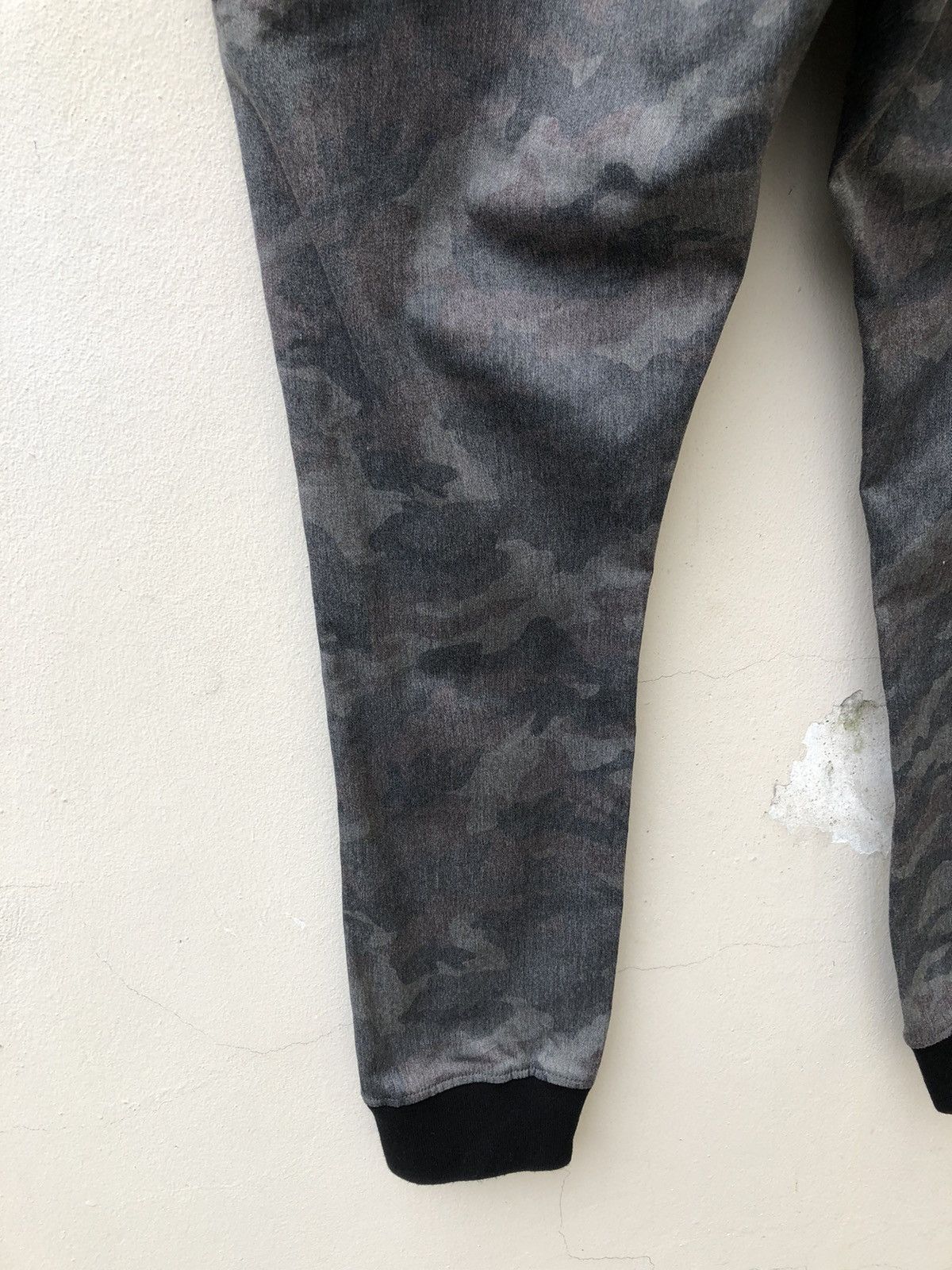 The Duffer of St.George Duffer Of St George Camo Cargo Trouser Hybrid Pant Size US 31 - 12 Thumbnail