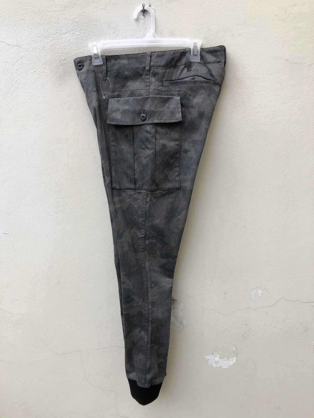 The Duffer of St.George Duffer Of St George Camo Cargo Trouser Hybrid Pant Size US 31 - 17 Thumbnail