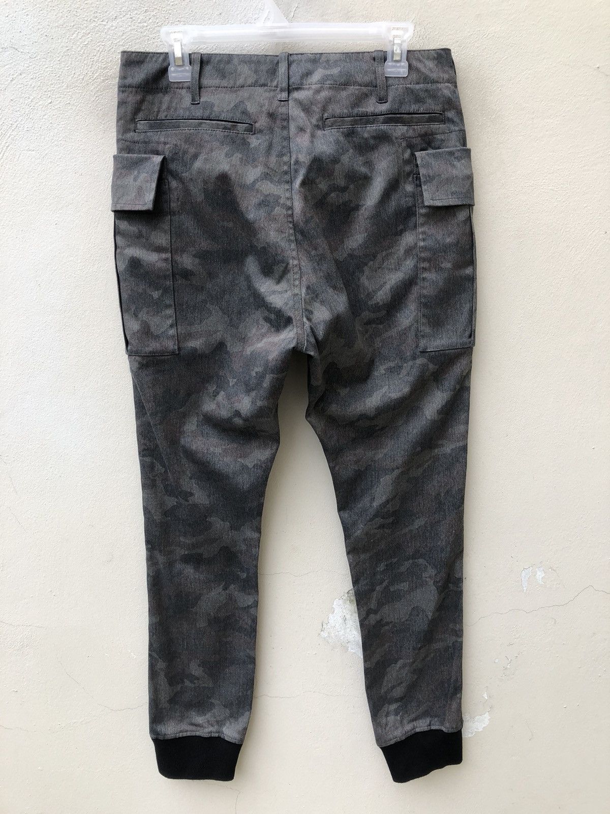 The Duffer of St.George Duffer Of St George Camo Cargo Trouser Hybrid Pant Size US 31 - 10 Thumbnail
